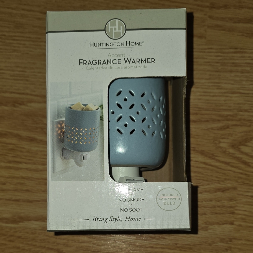 Huntington Home Light Blue Fragrance Warmer